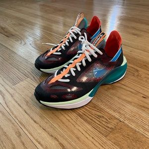 Brand new, never worn/SOLD